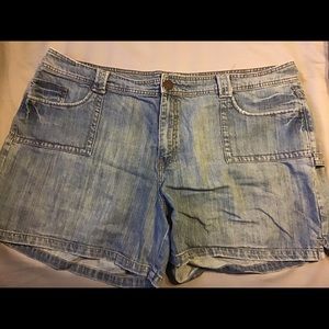Lane Bryant shorts